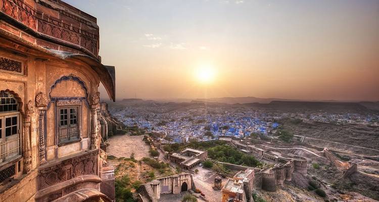 Udaipur, Jodhpur, and Jaisalmer in Rajasthan (A Budget-Friendly Tour)!! -  Taj Voyages Tours  7