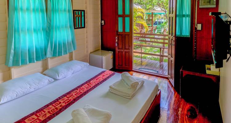 Backpacking Thailand: Island Paradise (14 days) - Backpacking Tours 3