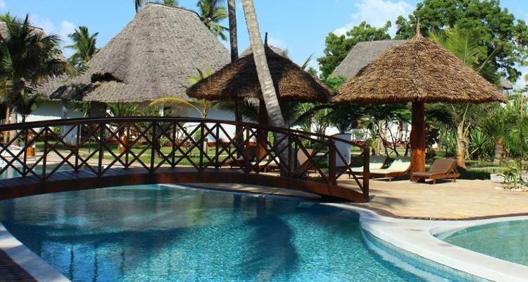 CLASSIC WONDERS OF KENYA, TANZANIA AND ZANZIBAR - Classic Journeys Africa Ltd 7