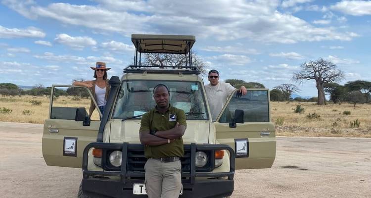 5 Days Ndutu Migration - Lappet Faced Safaris 7