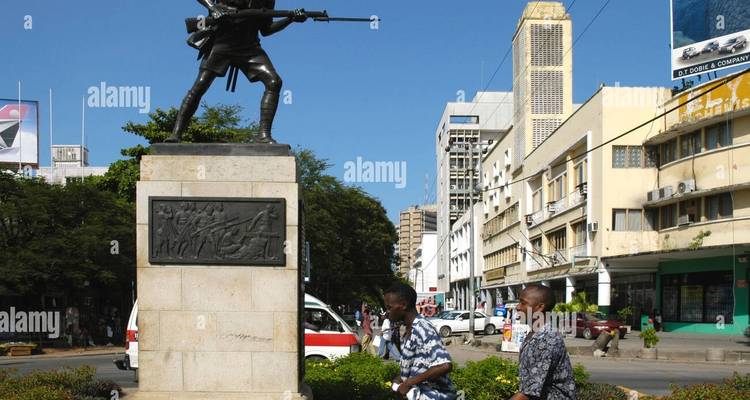 Viajes a Tanzania- Visita a la ciudad de Dar Es Salaam Spledor - Lonely Site Tours & Safari 4