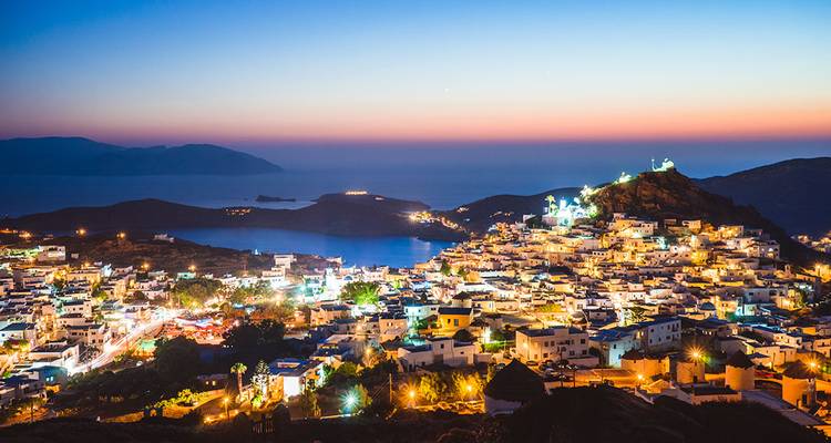 One Week in the Greek Islands (from Athens to Akrotiri) - Intrepid Travel 3