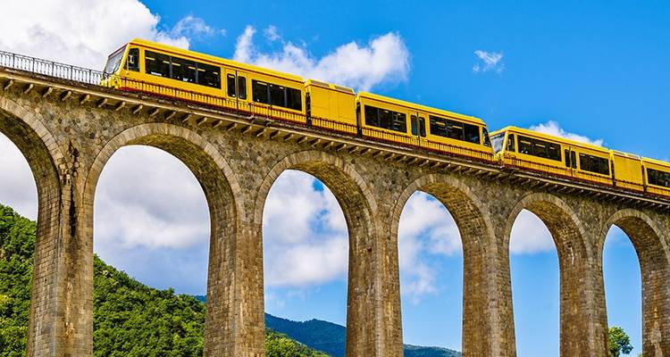 Traditional trains of the Pyrenees - Just You 3