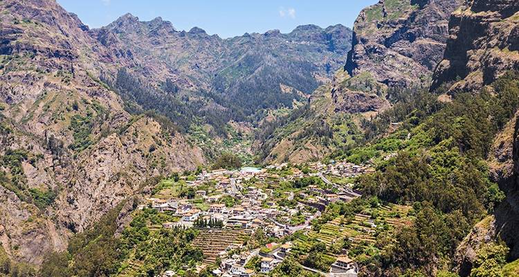 Madeira - The Pearl of the Atlantic - Just You 4