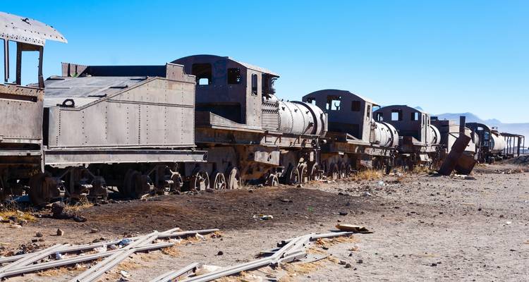 The Best of Bolivia: La Paz, Tiwanacu, Uyuni Flats & All Lagoons - 5 Days - Peru Trek 4 Good 3
