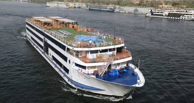 Unforgettable Journey: Hurghada & Nile Cruise - Nilvison Egypt Tours  1