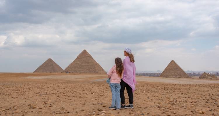 Desde el puerto de Alejandría: Pirámide Guiza y museo egipcio - Sun Pyramid Tours 3