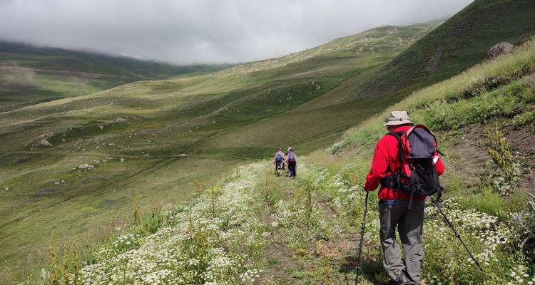3 days in remote Shahdag mountain villages - Outdoor Caucasus 6