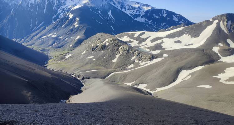Excursión de senderismo a Bazarduzu - Outdoor Caucasus 6