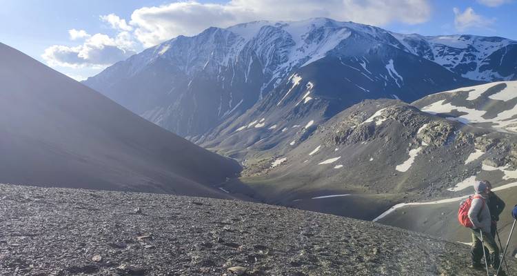 Excursión de senderismo a Bazarduzu - Outdoor Caucasus 7