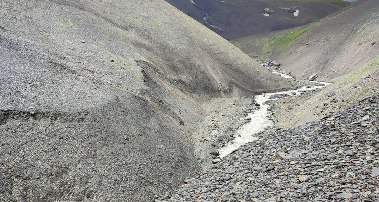Excursión de senderismo a Bazarduzu - Outdoor Caucasus 8