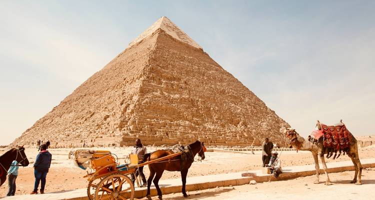 Desde el puerto de el - Sokhna: circuito guiado a la Pirámide Guiza y al museo Nacional . - Sun Pyramid Tours 7