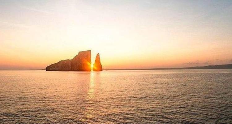 8 Days Galapagos Experiences "Santa cruz and San Cristobal" - PERFECT DESTINY 10