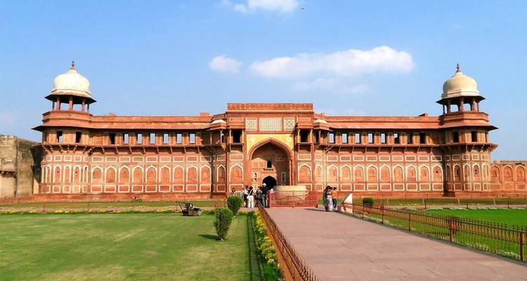 3 Days Golden Triangle Tour With Delhi Agra Jaipur - Taj Journey 8