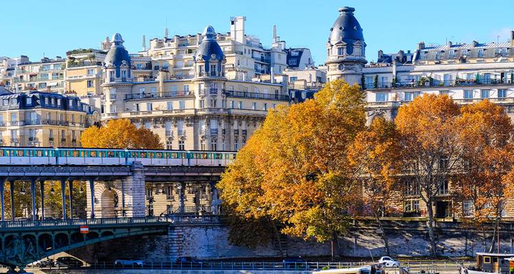 París a Madrid en tren - Intrepid Travel 9