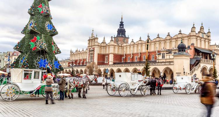 KX603 ~ LES PLUS ANCIENS MARCHÉS DE NOËL DU MONDE, DE VARSOVIE À CRACOVIE - Kompas 2