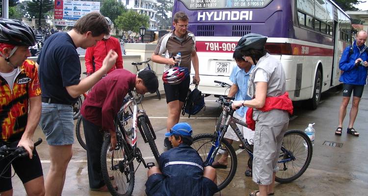 Bateau à vélo de Saigon à Phnompenh - Vietnam Bicycle Travel 2
