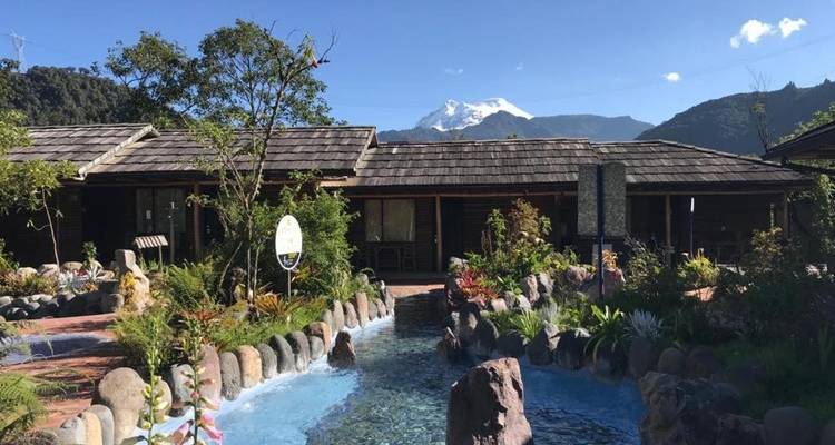 11 Days Single Gay Men Group Tour Ecuador and Galapagos Islands - Responsible Travel South America 2