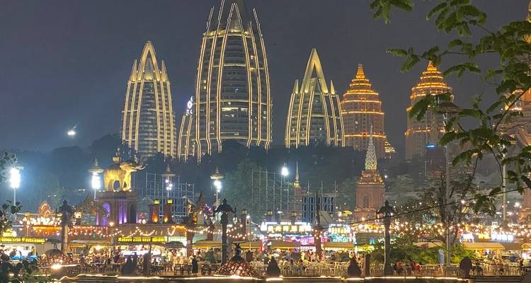 Tesoros culturales y paisajes tranquilos: la ruta de Chengdu a Laos - TUI China 2