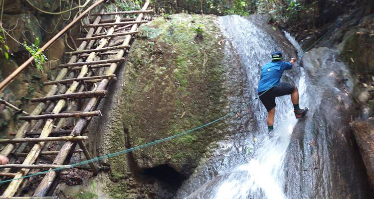 4 días - Explorador de la selva, el río, las cascadas y las tribus de las colinas - Tiger Trail Travel 1