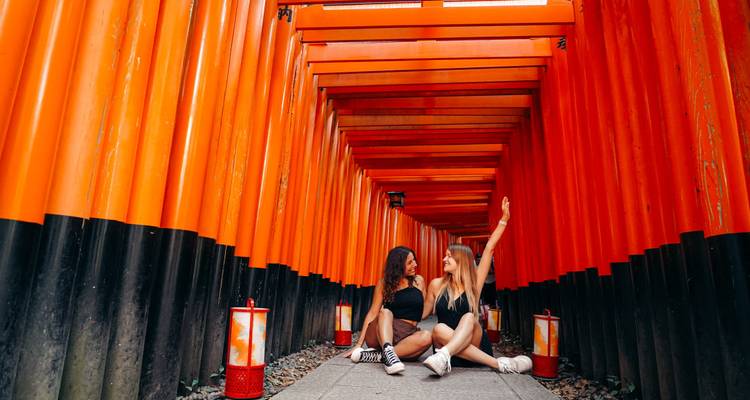 Explora Japón: Torre de Tokio, toriis rojos y samurais - journaway DACH 8