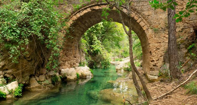 Viaje por carretera a Andalucía: Senderos Salvajes y Playas Doradas - journaway 10