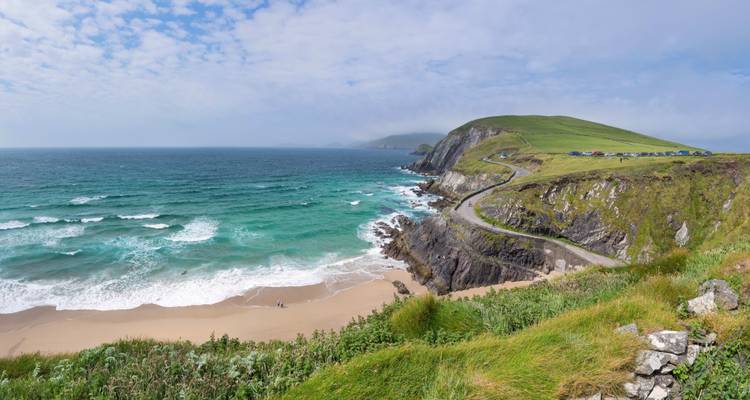 Ireland's Green Magic: Rugged cliffs & Fabulous castles - journaway 9