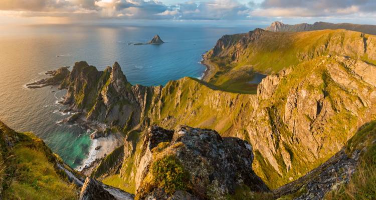 Intense Nordics: Lofoten, Vesterålen & the island wonder of Senja - journaway 10