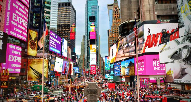 New York & Iceland: From city Lights to Aurora Borealis - journaway 9