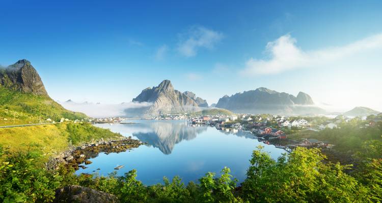 Aventure hivernale dans les Lofoten : La magie des aurores boréales et les maisons sur pilotis - journaway 6