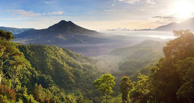 La paradisíaca isla de Bali: Aventura en la selva y excursión al amanecer - journaway 9
