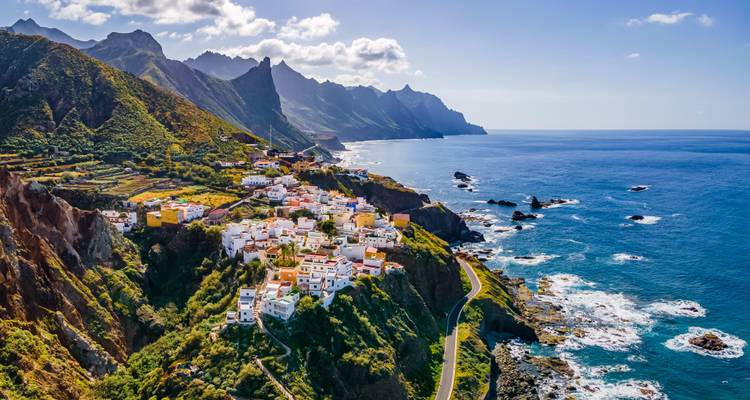 Roadtrip à Tenerife : entre les pics volcaniques et les vagues déchaînées - journaway 1