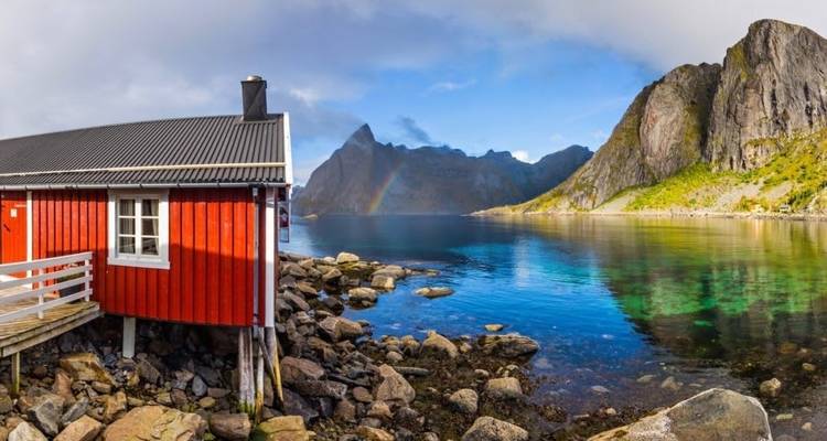 Aventura en Lofoten: Viaje por carretera a las casas de zancos rojos (6 destinations) - journaway 10