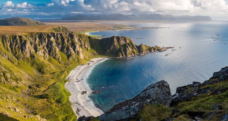 Aventura en Lofoten: Viaje por carretera a las casas de zancos rojos (6 destinations) - journaway 9