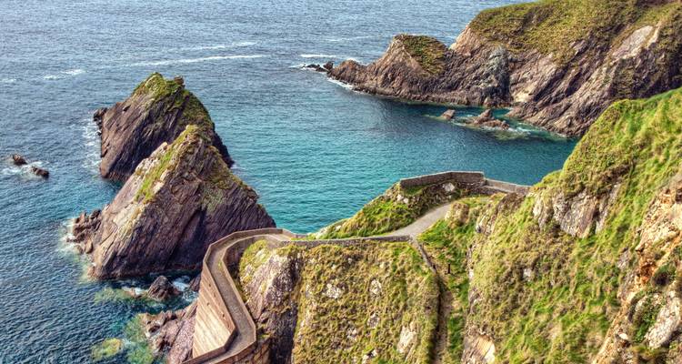 Ireland Road Trip: Coastal Routes & Glamping Nights - journaway 7