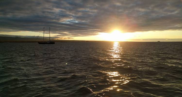 4 days tour in Galapagos Las Grietas and Tortuga Bay - PERFECT DESTINY 4
