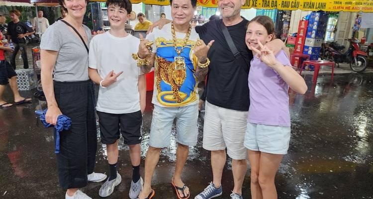 Circuito gastronómico por Saigón en bicicleta - Vietnam Bicycle Travel 1