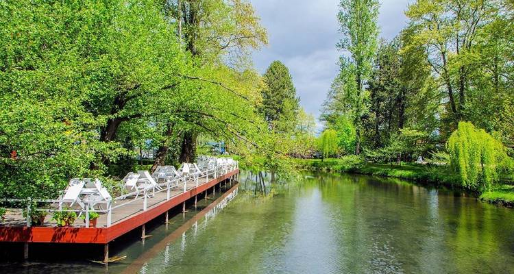 Excursión semiprivada; Grecia, Albania y N. Macedonia de Corfú a Tirana - Choose Balkans 2