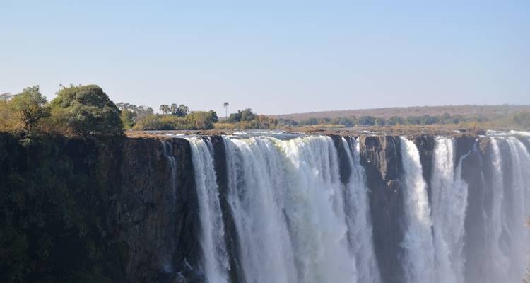 16 DAY - BOTSWANA OVERLAND TOUR / ACCOMMODATED - Drifters Adventure Tours 2