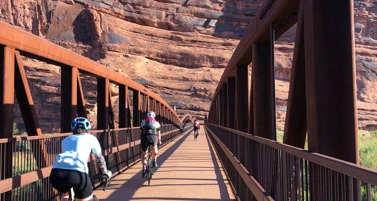 Arches et; Canyonlands Multisport - Bicycle Adventures 4