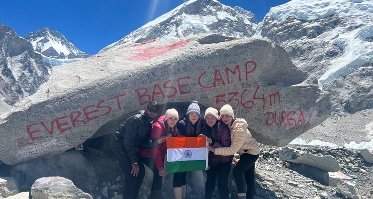 Servicio de trekking al campamento base del Everest - Overland Trek Nepal 1