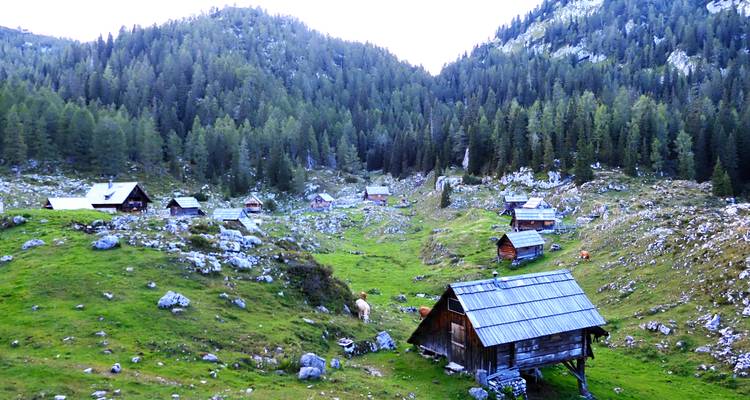 Tour de Julian Alps | Hut-to-hut Trekking - LIFE Adventures 9