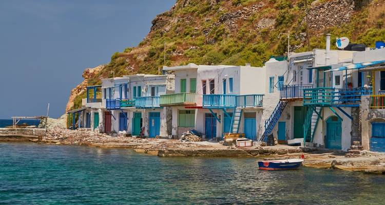 Milos y Santorini 7 días - Oxygen Tours 2