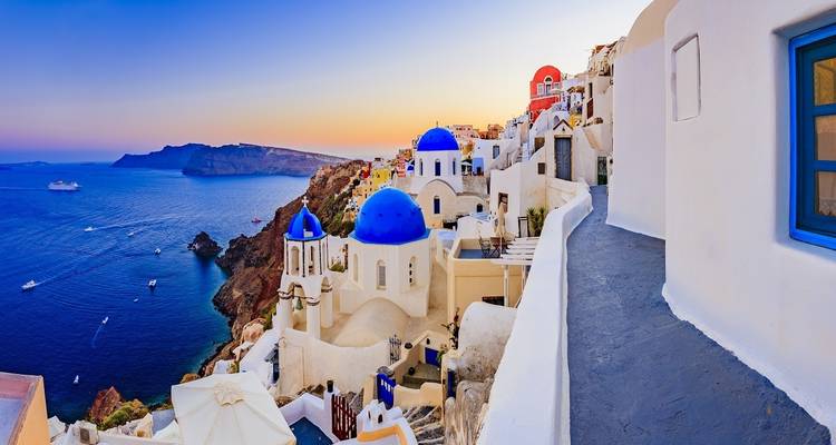 Milos y Santorini 7 días - Oxygen Tours 6