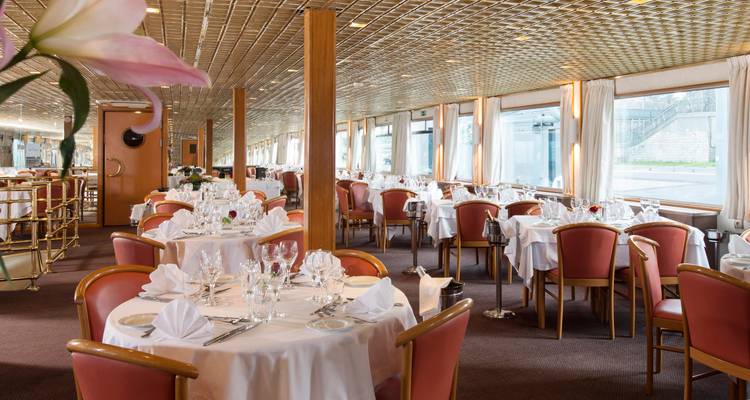 Crucero por el Sena desde París - Tours of Distinction 7
