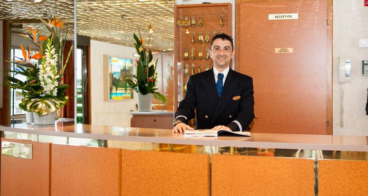 Crucero por el Sena desde París - Tours of Distinction 10