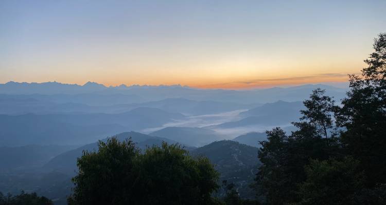 Excursion au lever du soleil à Nagarkot avec Trek d'une journée - Getaway Nepal Adventure Pvt. Ltd 3