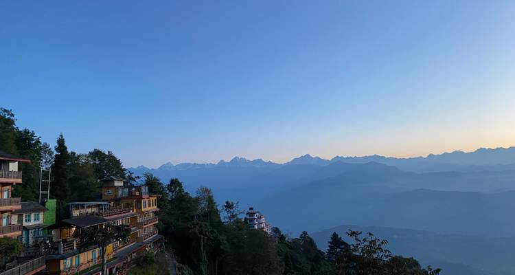 Excursion au lever du soleil à Nagarkot avec Trek d'une journée - Getaway Nepal Adventure Pvt. Ltd 6