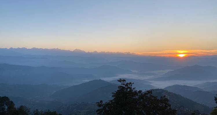 Excursion au lever du soleil à Nagarkot avec Trek d'une journée - Getaway Nepal Adventure Pvt. Ltd 8