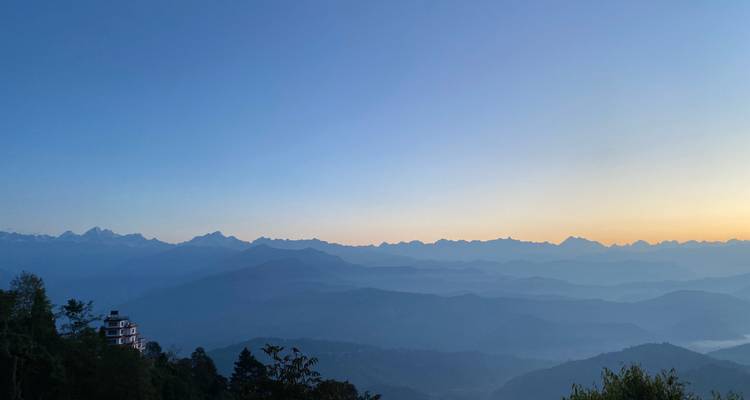 Excursion au lever du soleil à Nagarkot avec Trek d'une journée - Getaway Nepal Adventure Pvt. Ltd 10